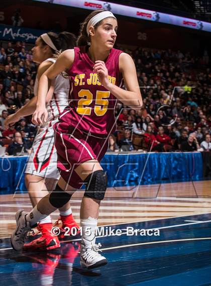 Thumbnail 2 in Cromwell vs. St. Joseph (CIAC Class M Final) photogallery.