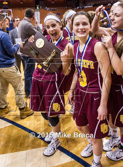Thumbnail 2 in Cromwell vs. St. Joseph (CIAC Class M Final) photogallery.
