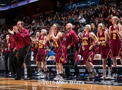 Thumbnail 3 in Cromwell vs. St. Joseph (CIAC Class M Final) photogallery.