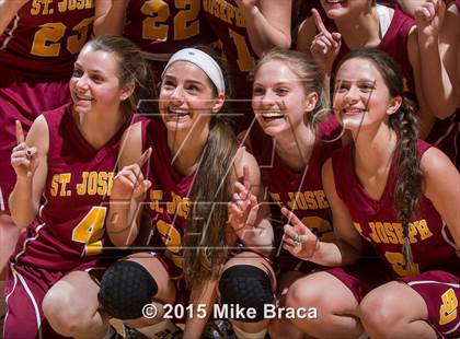 Thumbnail 3 in Cromwell vs. St. Joseph (CIAC Class M Final) photogallery.