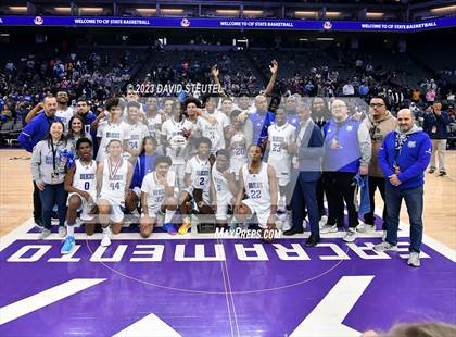 Thumbnail 2 in Oakland (CIF State D3 Award Photos) photogallery.