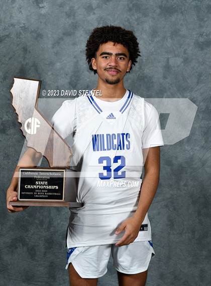 Thumbnail 1 in Oakland (CIF State D3 Award Photos) photogallery.