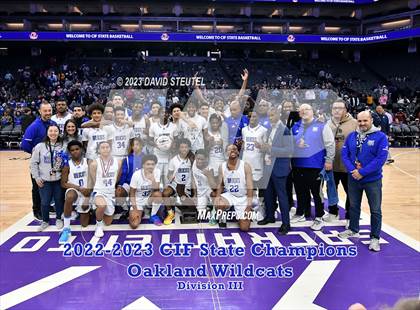 Thumbnail 2 in Oakland (CIF State D3 Award Photos) photogallery.