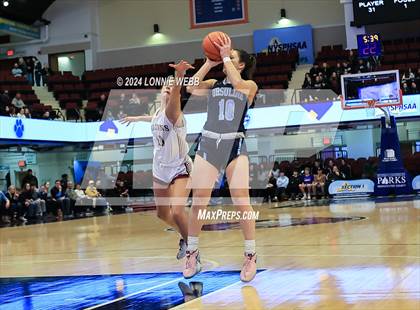 Thumbnail 3 in Albertus Magnus vs Ursuline (NYSPHSAA Section 1 Class AA Final) photogallery.
