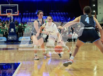 Thumbnail 3 in Albertus Magnus vs Ursuline (NYSPHSAA Section 1 Class AA Final) photogallery.