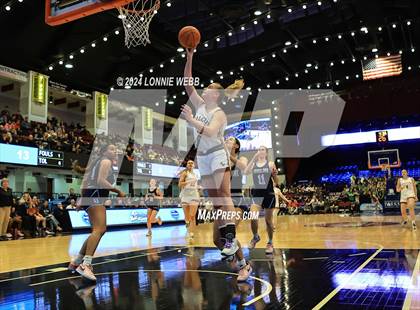 Thumbnail 3 in Albertus Magnus vs Ursuline (NYSPHSAA Section 1 Class AA Final) photogallery.