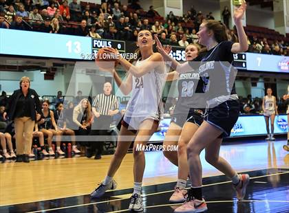 Thumbnail 3 in Albertus Magnus vs Ursuline (NYSPHSAA Section 1 Class AA Final) photogallery.