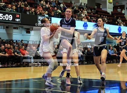 Thumbnail 1 in Albertus Magnus vs Ursuline (NYSPHSAA Section 1 Class AA Final) photogallery.