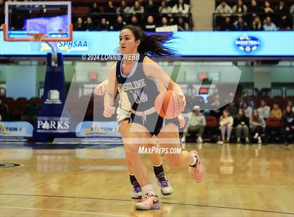 Thumbnail 3 in Albertus Magnus vs Ursuline (NYSPHSAA Section 1 Class AA Final) photogallery.