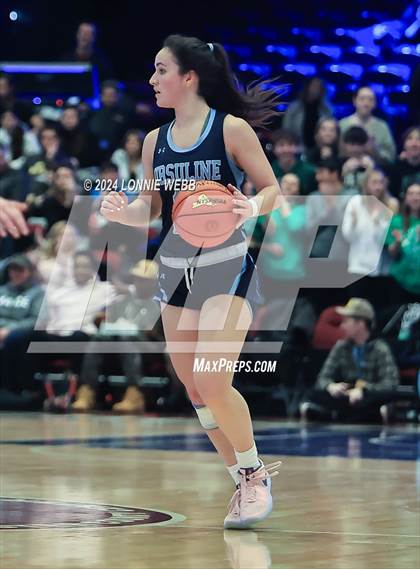 Thumbnail 2 in Albertus Magnus vs Ursuline (NYSPHSAA Section 1 Class AA Final) photogallery.