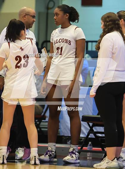 Thumbnail 1 in Albertus Magnus vs Ursuline (NYSPHSAA Section 1 Class AA Final) photogallery.
