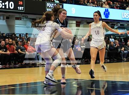 Thumbnail 3 in Albertus Magnus vs Ursuline (NYSPHSAA Section 1 Class AA Final) photogallery.