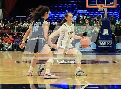 Thumbnail 2 in Albertus Magnus vs Ursuline (NYSPHSAA Section 1 Class AA Final) photogallery.
