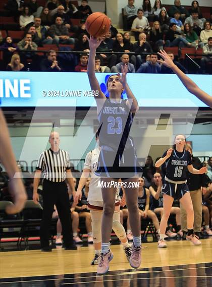 Thumbnail 1 in Albertus Magnus vs Ursuline (NYSPHSAA Section 1 Class AA Final) photogallery.