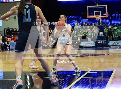 Thumbnail 1 in Albertus Magnus vs Ursuline (NYSPHSAA Section 1 Class AA Final) photogallery.