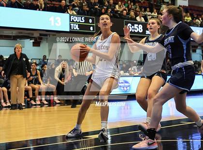 Thumbnail 2 in Albertus Magnus vs Ursuline (NYSPHSAA Section 1 Class AA Final) photogallery.