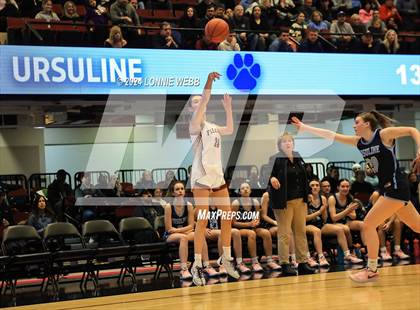 Thumbnail 2 in Albertus Magnus vs Ursuline (NYSPHSAA Section 1 Class AA Final) photogallery.