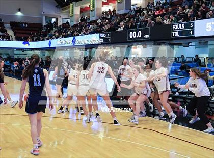 Thumbnail 3 in Albertus Magnus vs Ursuline (NYSPHSAA Section 1 Class AA Final) photogallery.