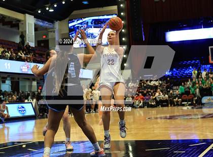 Thumbnail 1 in Albertus Magnus vs Ursuline (NYSPHSAA Section 1 Class AA Final) photogallery.