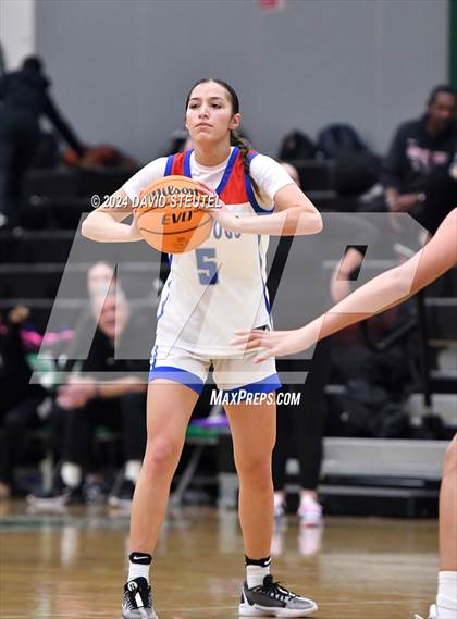Thumbnail 2 in Cardinal Newman vs. Folsom (St. Mary's MLK Showcase) photogallery.