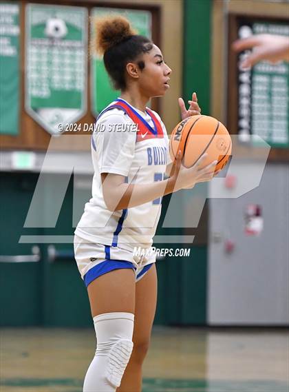 Thumbnail 3 in Cardinal Newman vs. Folsom (St. Mary's MLK Showcase) photogallery.