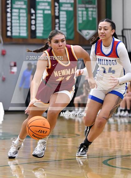Thumbnail 1 in Cardinal Newman vs. Folsom (St. Mary's MLK Showcase) photogallery.