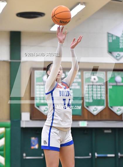 Thumbnail 3 in Cardinal Newman vs. Folsom (St. Mary's MLK Showcase) photogallery.