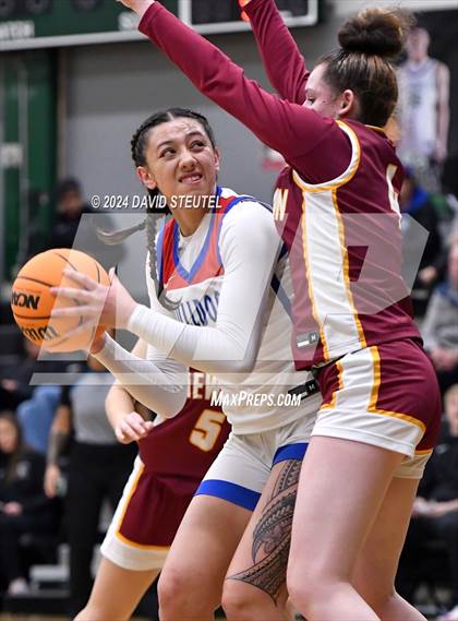 Thumbnail 2 in Cardinal Newman vs. Folsom (St. Mary's MLK Showcase) photogallery.