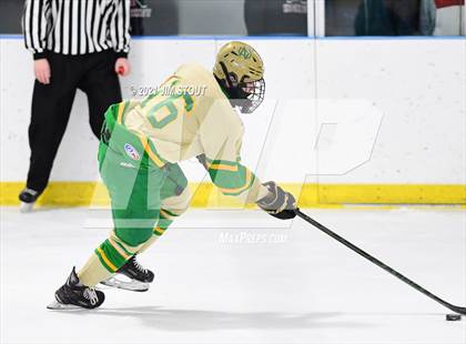 Thumbnail 3 in Notre Dame-West Haven @ Fairfield Prep photogallery.