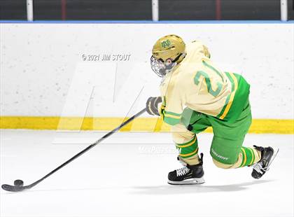 Thumbnail 2 in Notre Dame-West Haven @ Fairfield Prep photogallery.