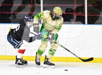 Thumbnail 1 in Notre Dame-West Haven @ Fairfield Prep photogallery.