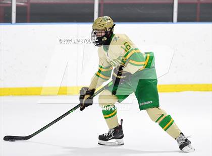 Thumbnail 2 in Notre Dame-West Haven @ Fairfield Prep photogallery.