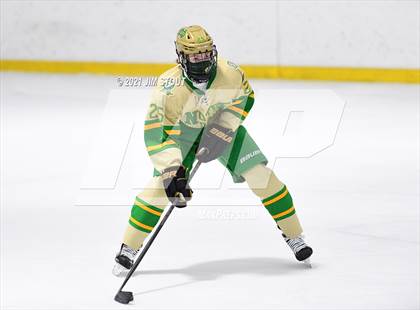 Thumbnail 2 in Notre Dame-West Haven @ Fairfield Prep photogallery.