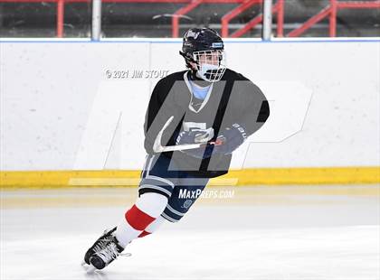 Thumbnail 2 in Notre Dame-West Haven @ Fairfield Prep photogallery.