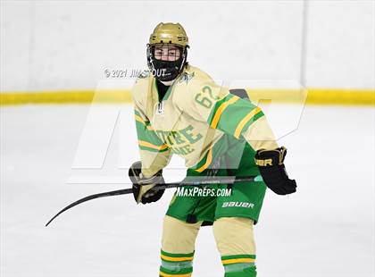 Thumbnail 2 in Notre Dame-West Haven @ Fairfield Prep photogallery.
