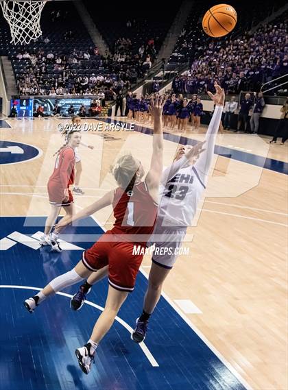 Thumbnail 3 in Lehi vs. Springville (UHSAA 5A Final) photogallery.