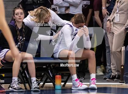 Thumbnail 2 in Lehi vs. Springville (UHSAA 5A Final) photogallery.