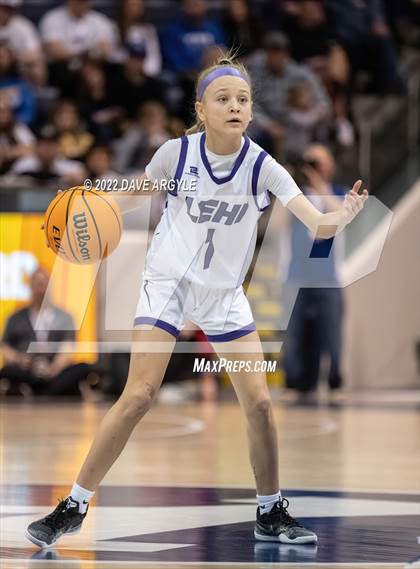 Thumbnail 1 in Lehi vs. Springville (UHSAA 5A Final) photogallery.