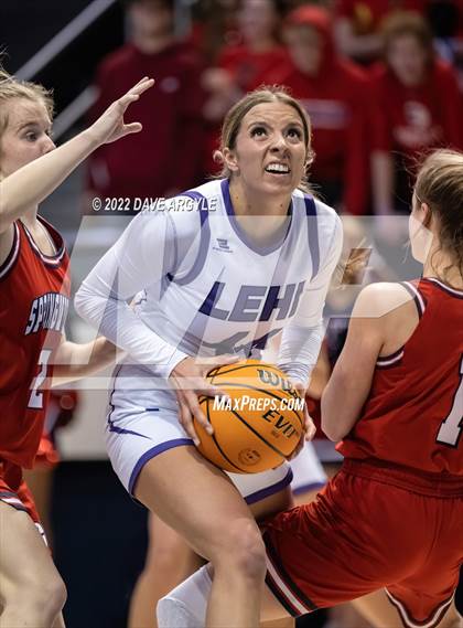 Thumbnail 1 in Lehi vs. Springville (UHSAA 5A Final) photogallery.
