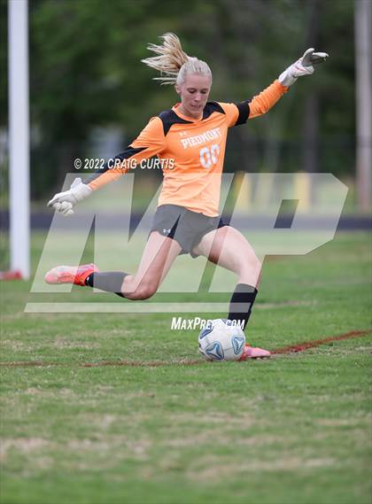 Thumbnail 2 in Cuthbertson @ Piedmont photogallery.