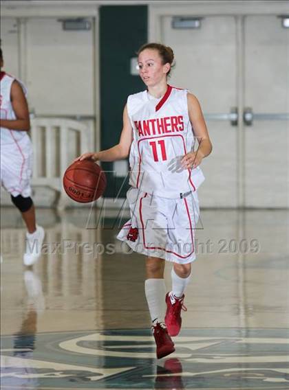 Thumbnail 2 in St. Mary's vs. Sacramento (West Coast Jamboree) photogallery.