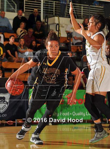Thumbnail 2 in Canyon vs. Newbury Park (CIF SS 2AA Final) photogallery.