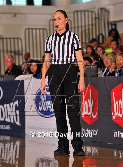 Thumbnail 3 in Canyon vs. Newbury Park (CIF SS 2AA Final) photogallery.