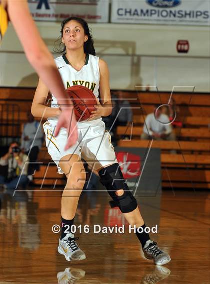Thumbnail 2 in Canyon vs. Newbury Park (CIF SS 2AA Final) photogallery.