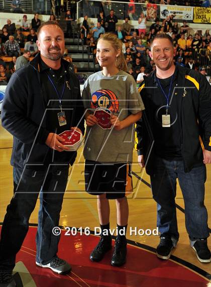 Thumbnail 3 in Canyon vs. Newbury Park (CIF SS 2AA Final) photogallery.