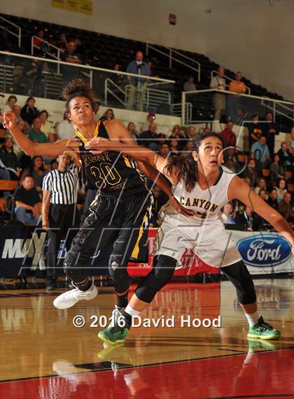 Thumbnail 3 in Canyon vs. Newbury Park (CIF SS 2AA Final) photogallery.