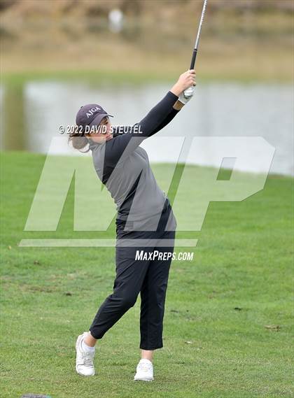 Thumbnail 2 in CIF SJS Girls Masters Golf Championship photogallery.