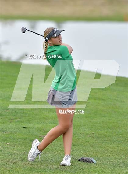 Thumbnail 3 in CIF SJS Girls Masters Golf Championship photogallery.