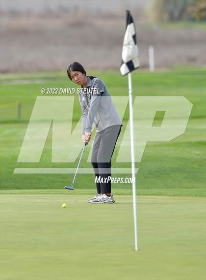 Thumbnail 2 in CIF SJS Girls Masters Golf Championship photogallery.