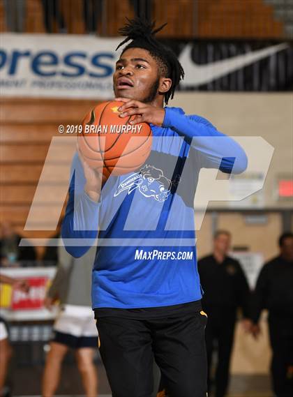 Thumbnail 2 in Norcross vs. Jefferson (Les Schwab Invitational) photogallery.